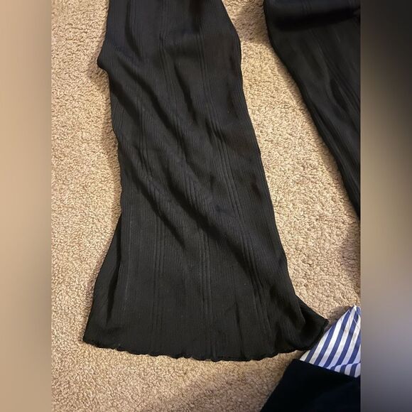 Everlane textured ribbed high rise flare pant M - Picture 4 of 9